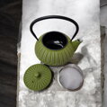 Öntöttvas teáskanna Zen, zöld-ezüst (0,6 l)