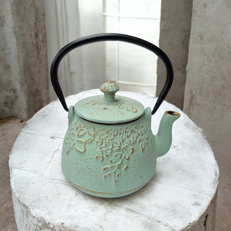 Öntöttvas teáskanna Sakura, menta (0,6 l)